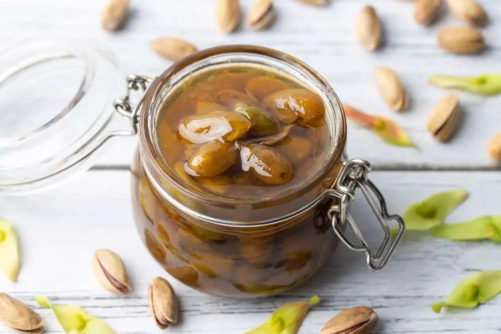 طرز تهیه مربای پوست پسته خشک