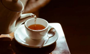 نوشیدن چای سیاه در لاغری